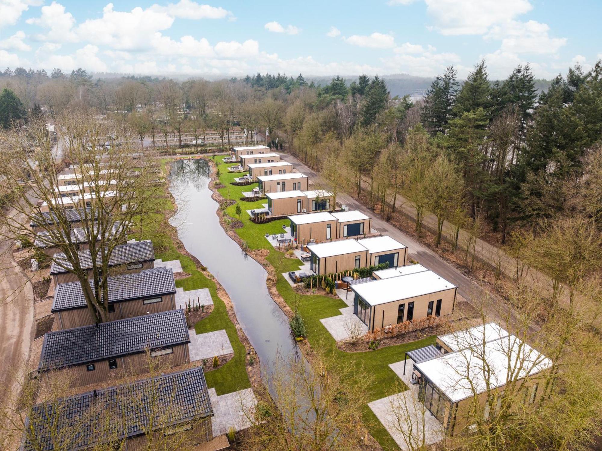 Veluwepark De Bosgraaf | Comfort Met Hottub Lieren Kültér fotó