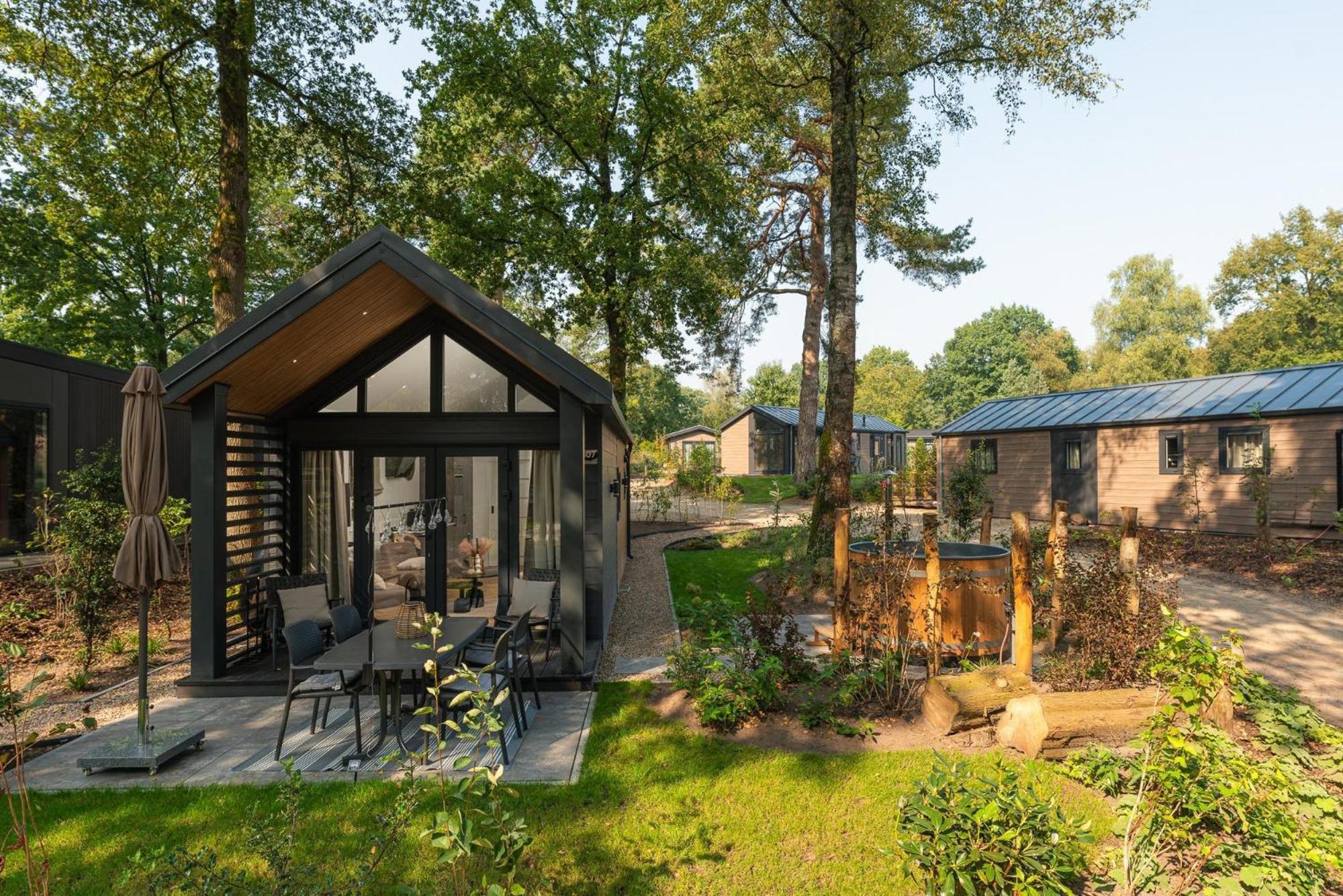 Veluwepark De Bosgraaf | Comfort Met Hottub Lieren Kültér fotó