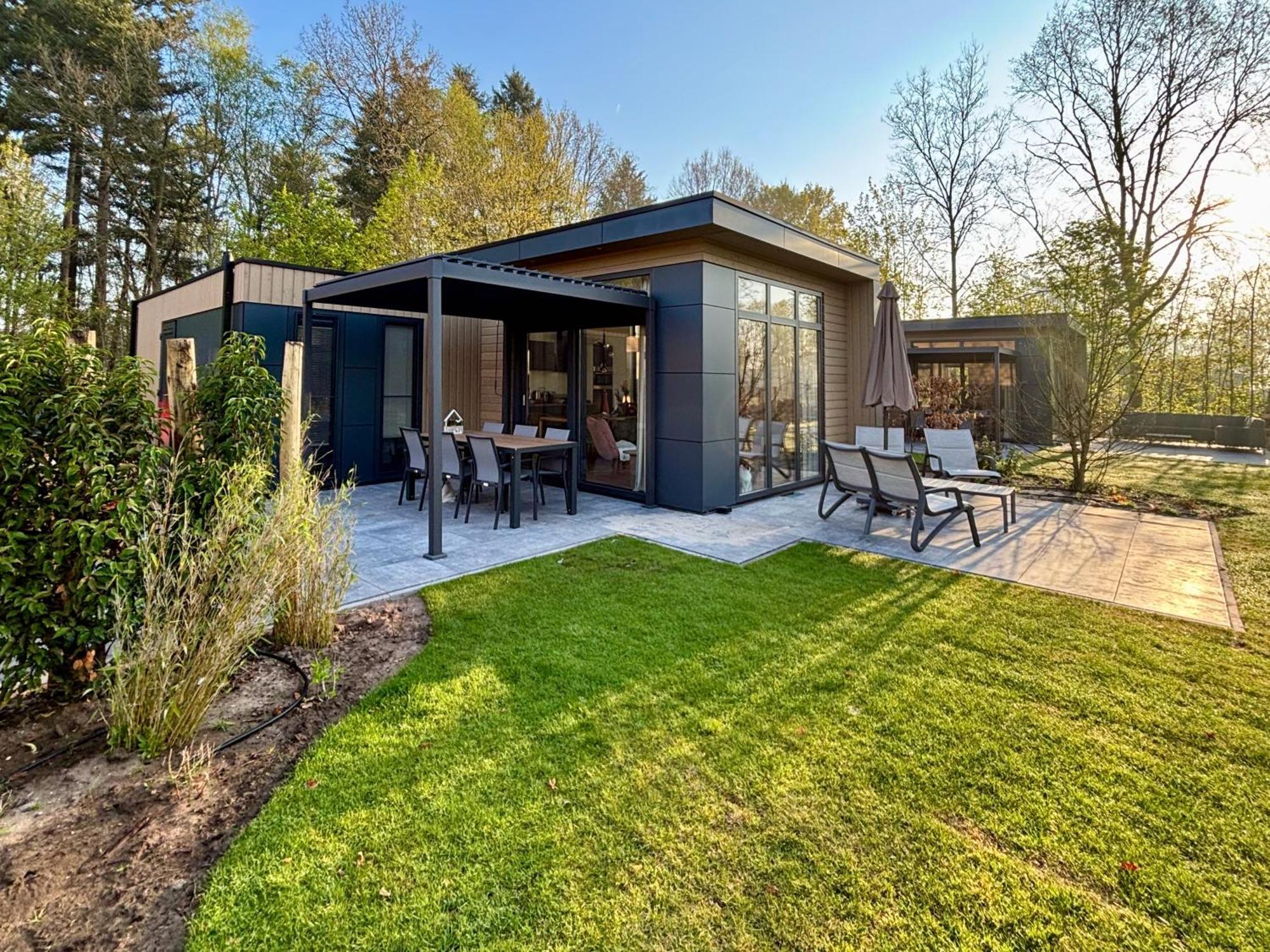 Veluwepark De Bosgraaf | Comfort Met Hottub Lieren Kültér fotó